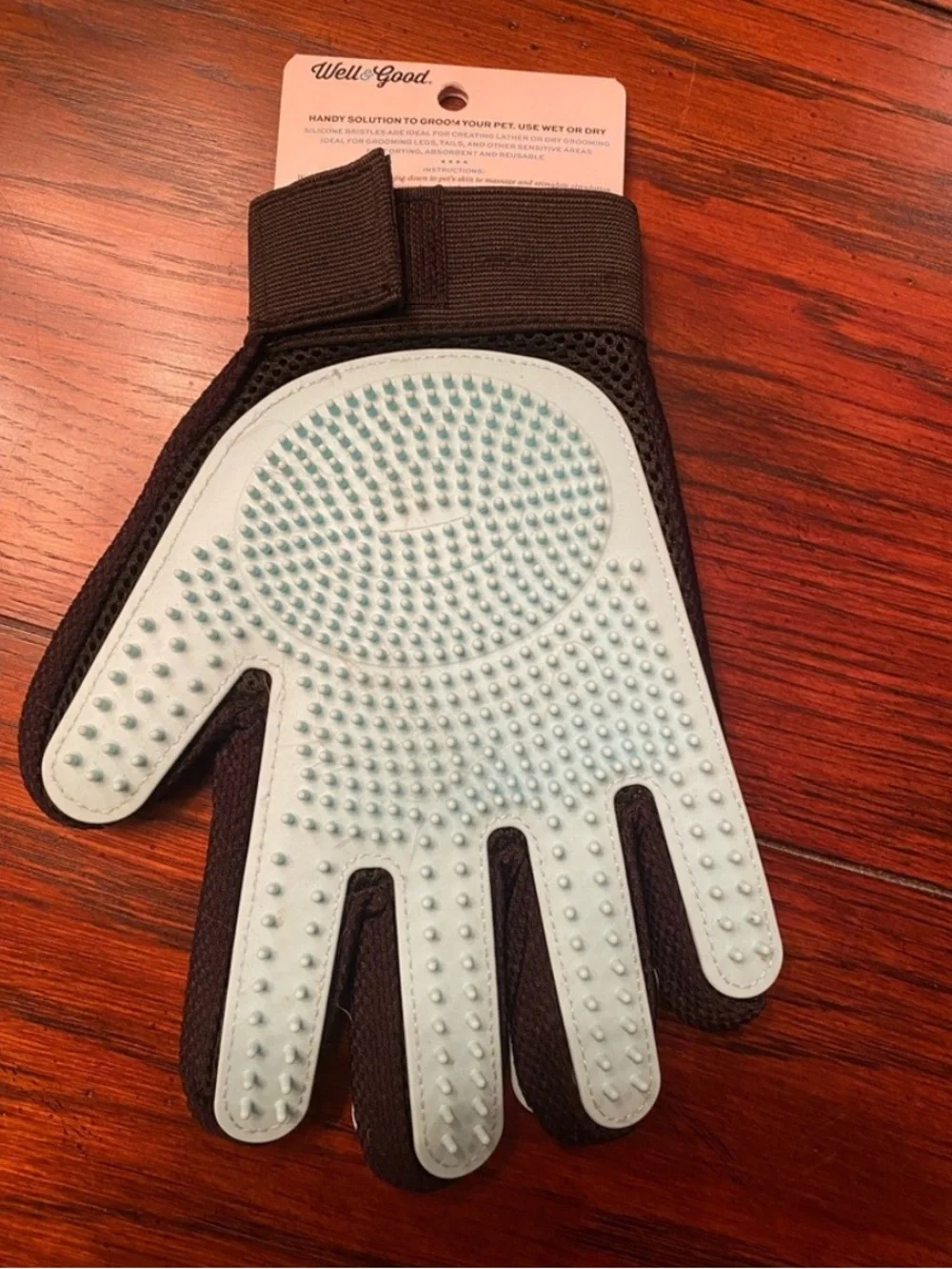 NWT Cat Grooming Glove